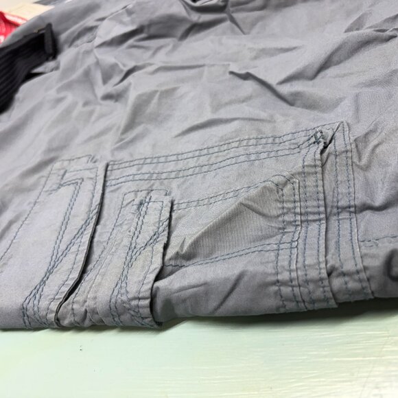 Union Bay Cargo Messenger Belted Shorts Men's size 38 - Picture 2 of 11